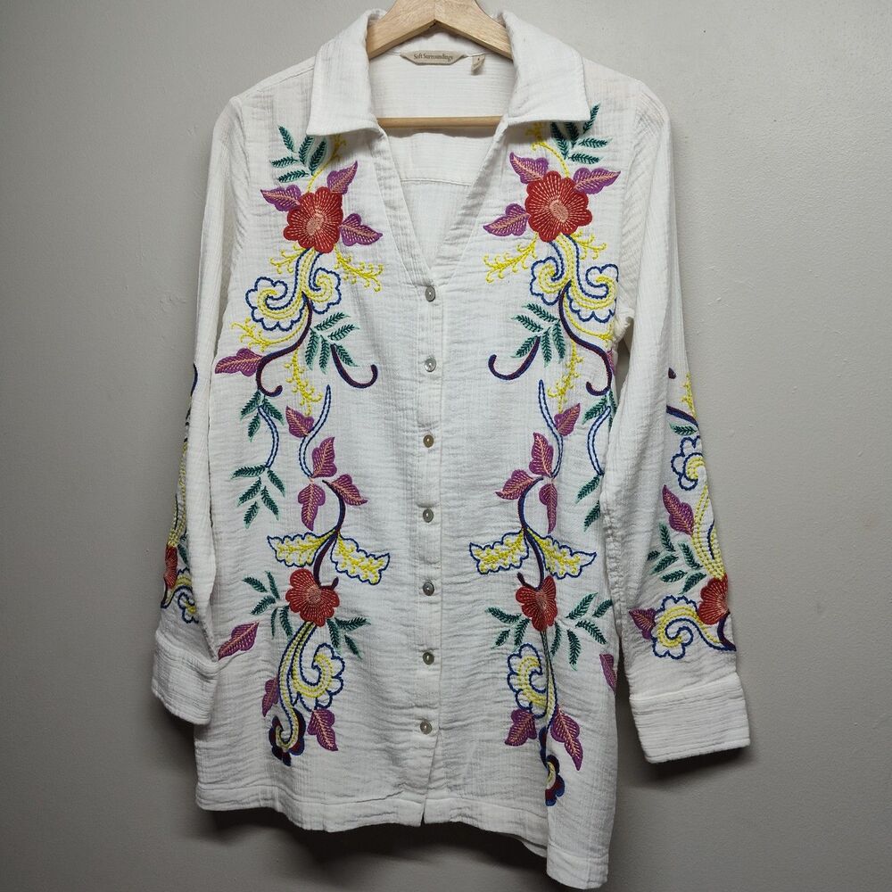 Soft Surroundings Women Size S White Floral Embroidery Long Sleeve Boho Casual